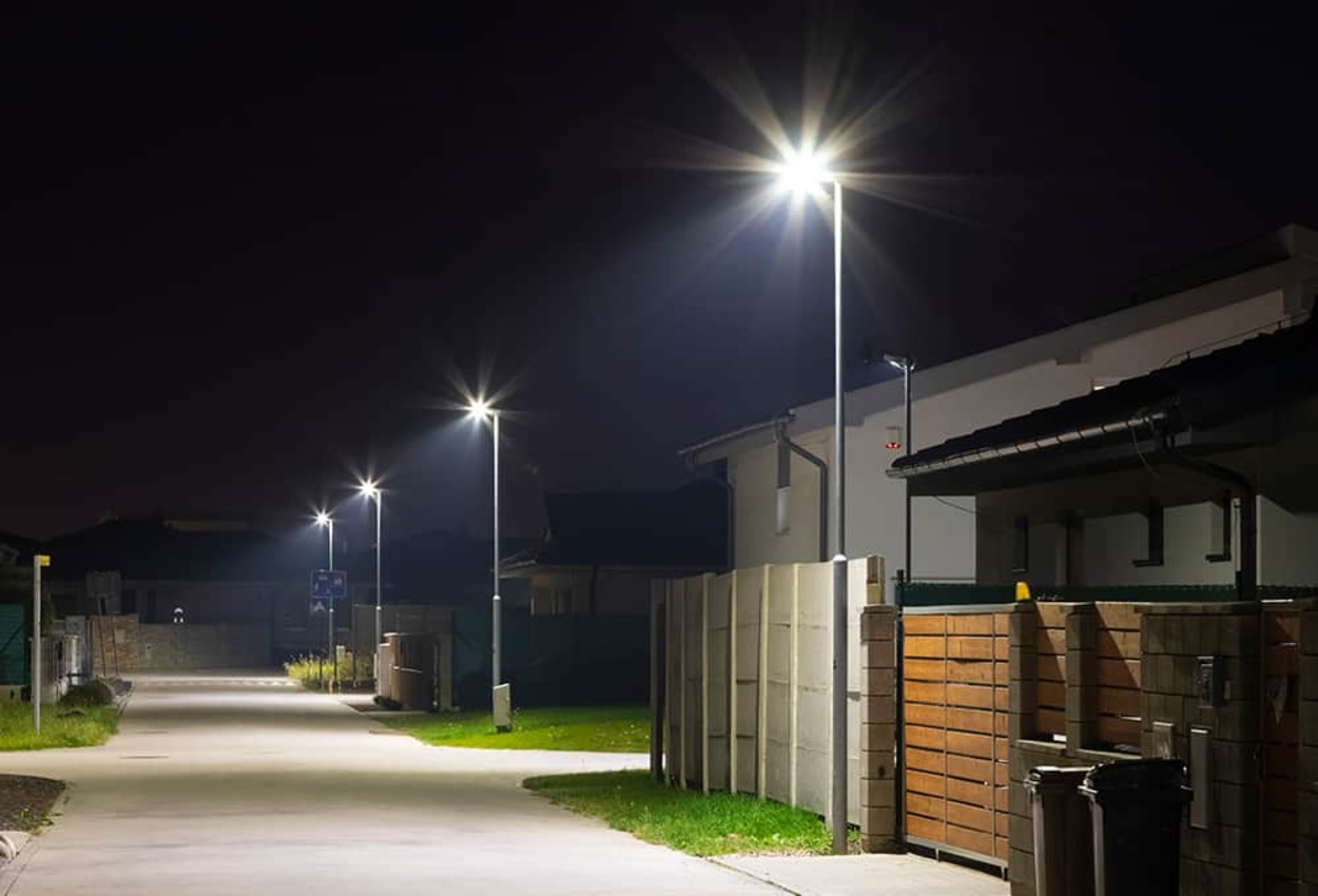 LED-Straßen­beleuchtung bei Elektro-Zschiesche in Königswartha